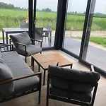 Hébergement de vacances G15 Haus Mit Whirlwanne Direkt An Der Nordseekues By Interhome Butjadingen