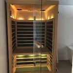Hébergement de vacances G15 Haus Mit Whirlwanne Direkt An Der Nordseekues By Interhome *