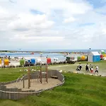 G15 Haus Mit Whirlwanne Direkt An Der Nordseekues By Interhome * Butjadingen