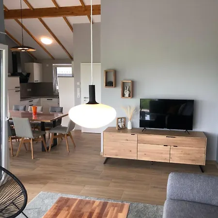 Сasa de vacaciones G15 Haus Mit Whirlwanne Direkt An Der Nordseekues By Interhome Butjadingen
