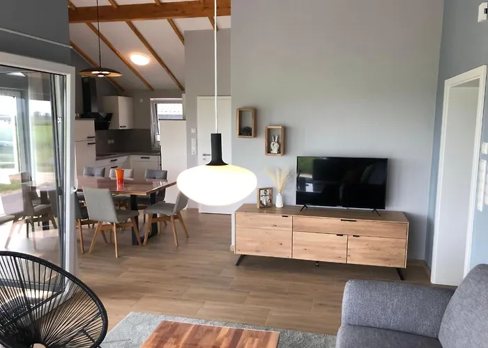 Сasa de vacaciones G15 Haus Mit Whirlwanne Direkt An Der Nordseekues By Interhome Butjadingen