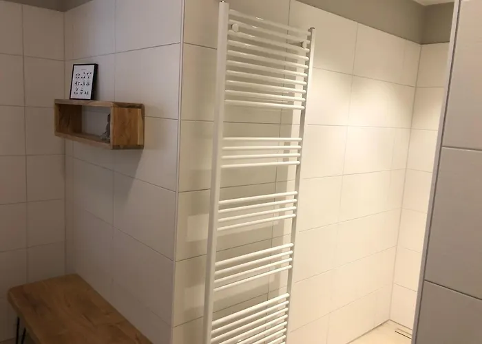 G15 Haus Mit Whirlwanne Direkt An Der Nordseekues By Interhome Butjadingen